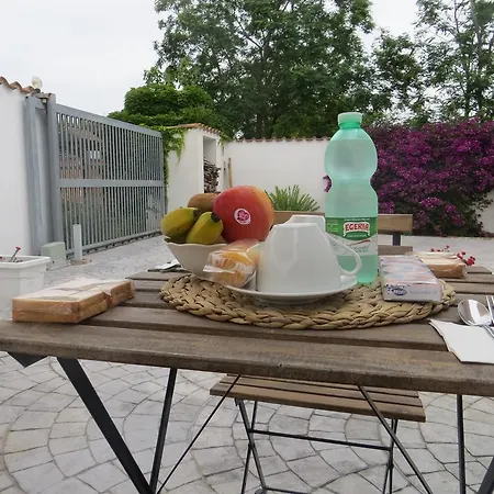 Oda ve Kahvaltı Alba E Tramonto *