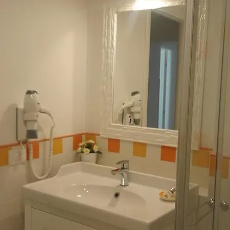 Alba E Tramonto Bed & Breakfast